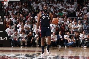 张佳玮:哈登可能无法担当一个争冠球队第二攻击手的职责了!